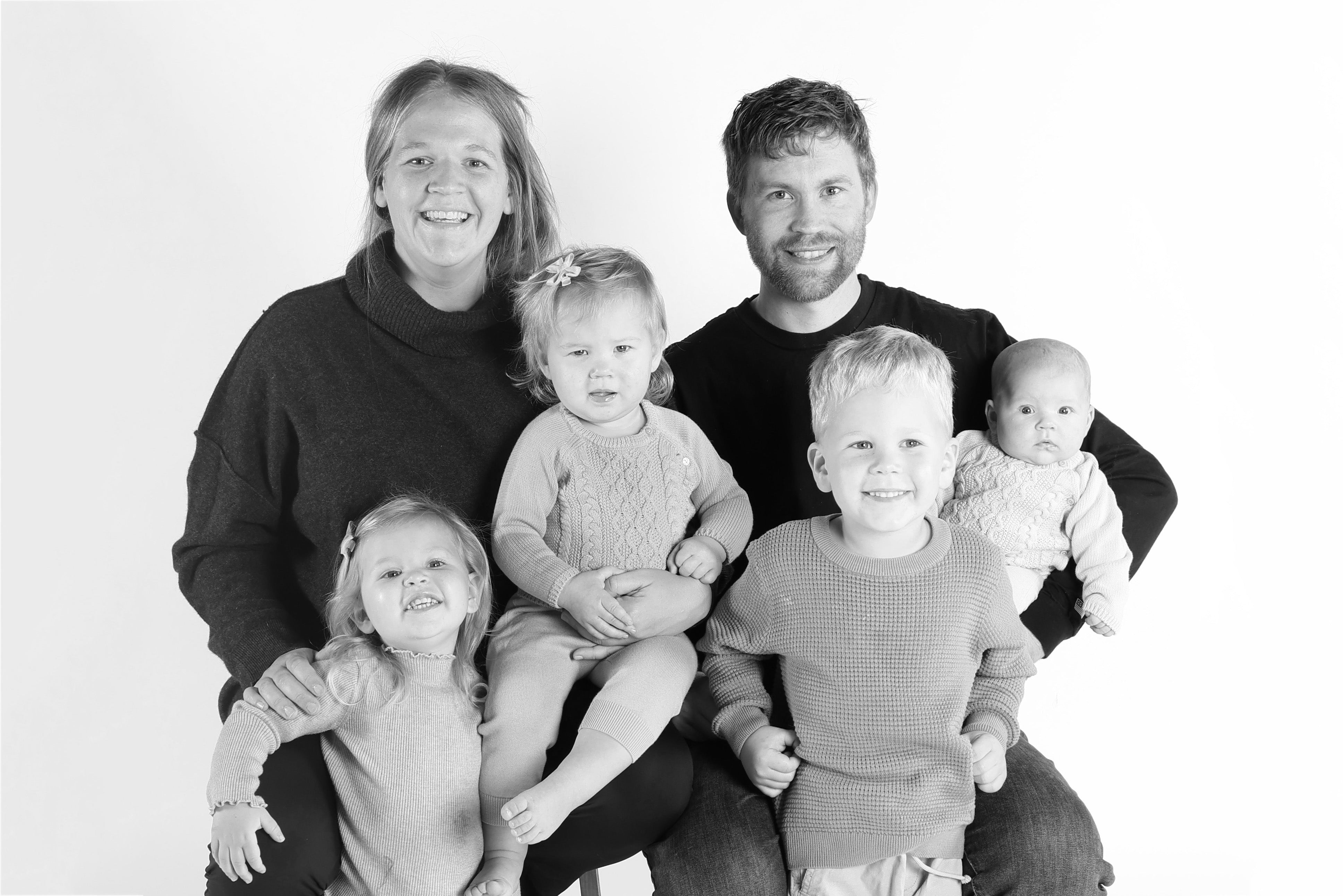 Tips and Tricks for getting Toddlers Prepared for the NEW Addition(s) || Toddler Overnight Bag Checklist