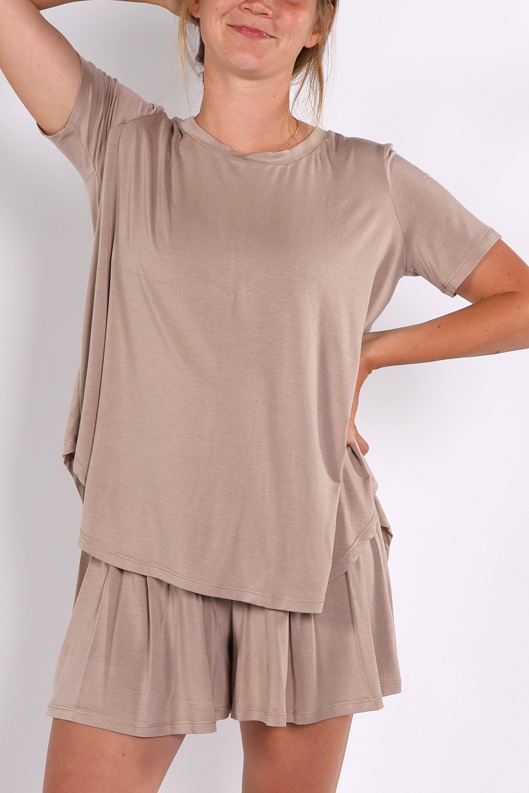 BIRDIE || LIGHTWEIGHT MODAL LOUNGEWEAR MATERNITY SHORT