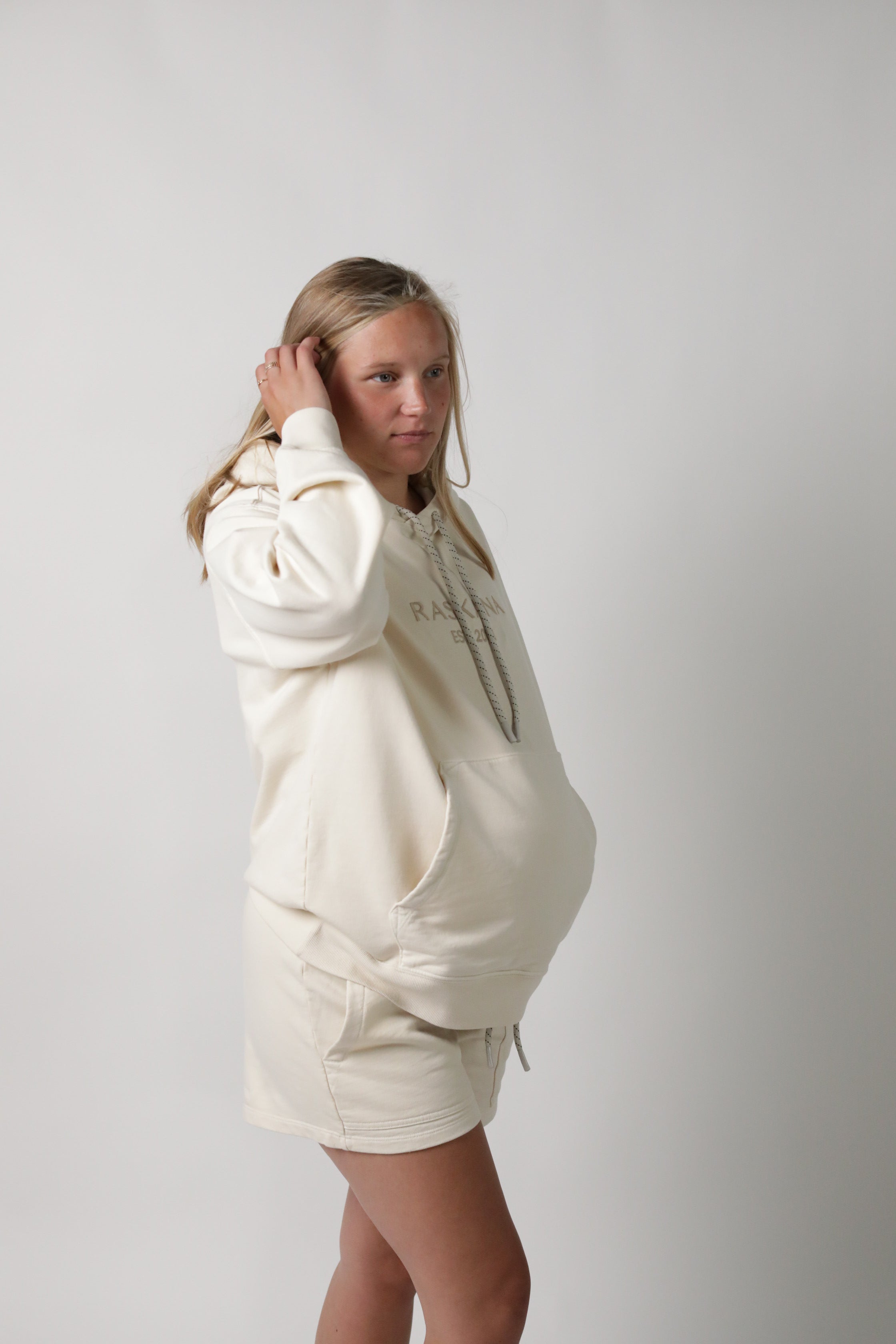 ELLE || ORGANIC COTTON MATERNITY HOODIE