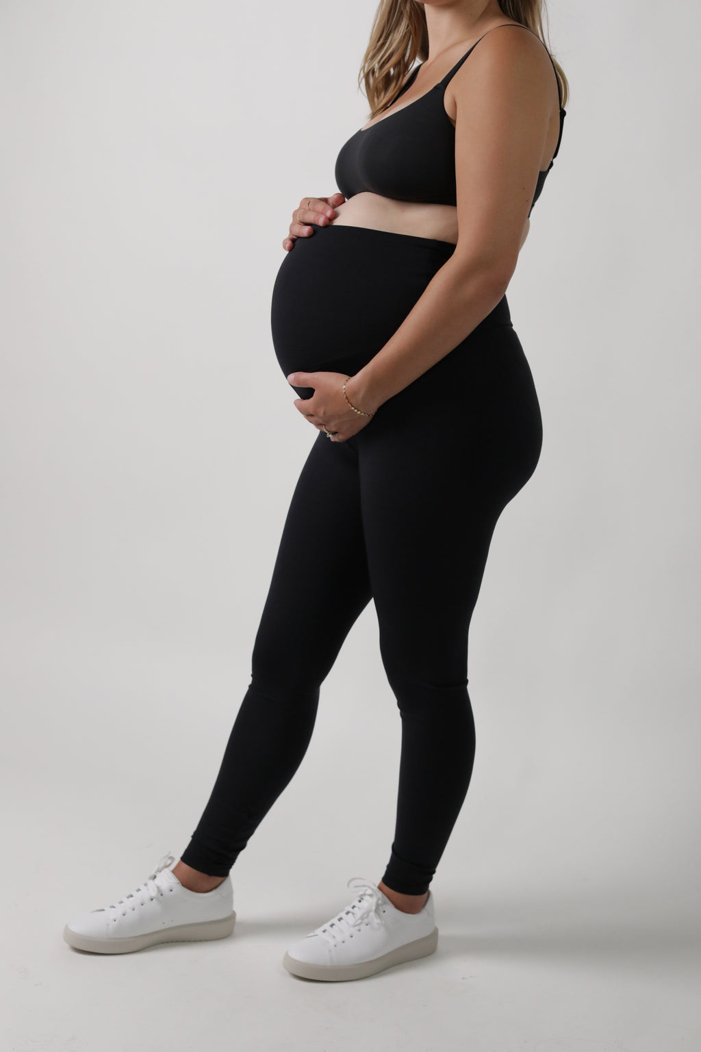Women's Esmara Maternity Leggings, size 40 (Black)