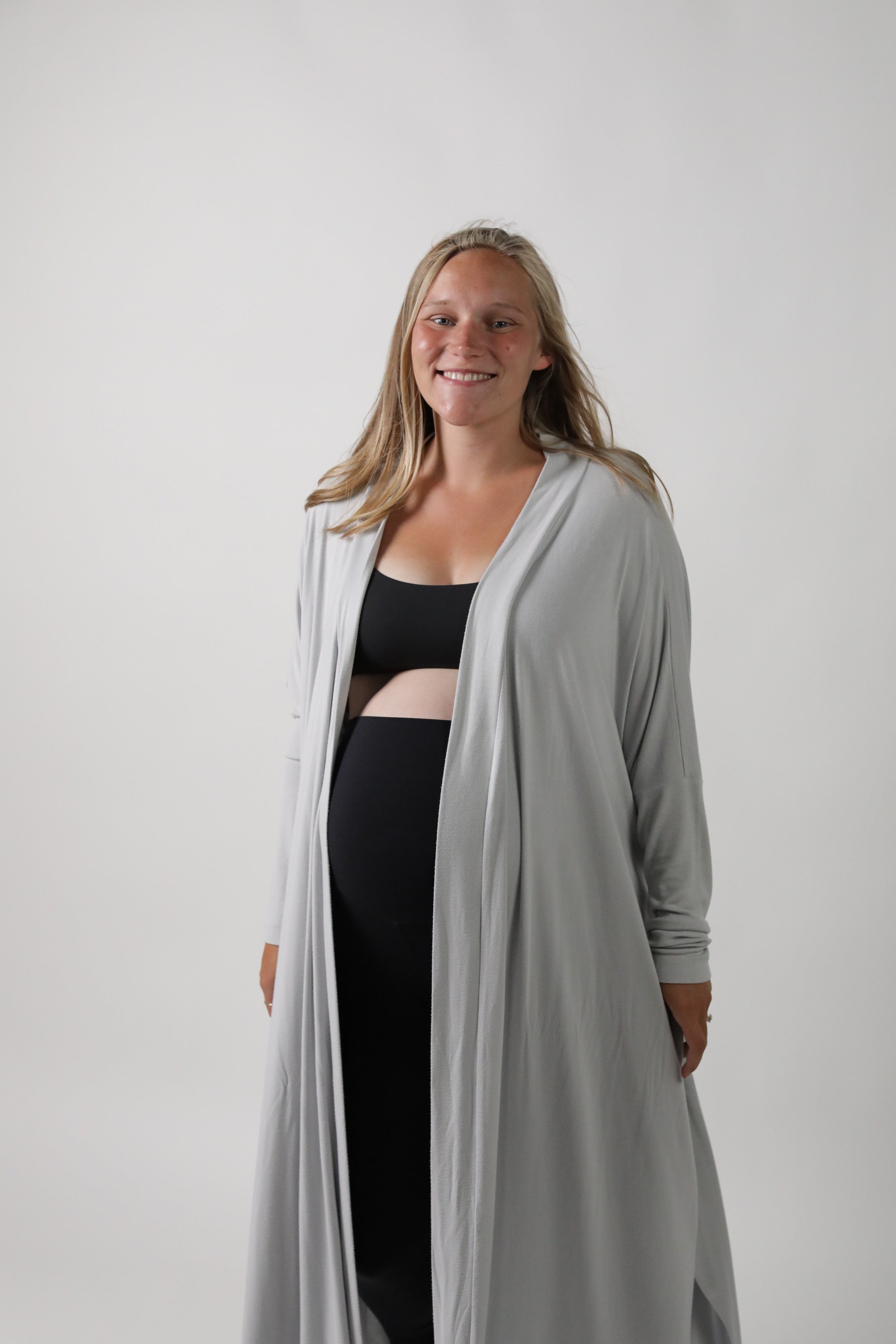 GOLDIE || LONG SLEEVE LOUNGEWEAR MATERNITY ROBE